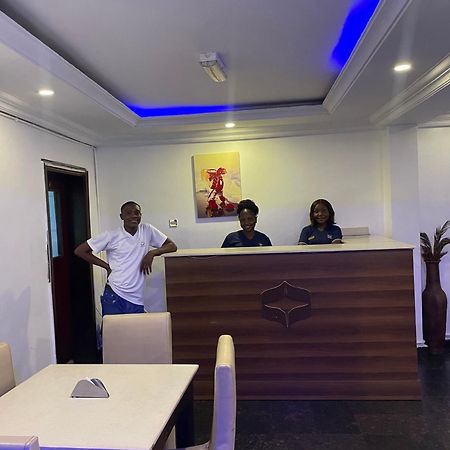 Presken K-One Hotel Ikeja Kültér fotó