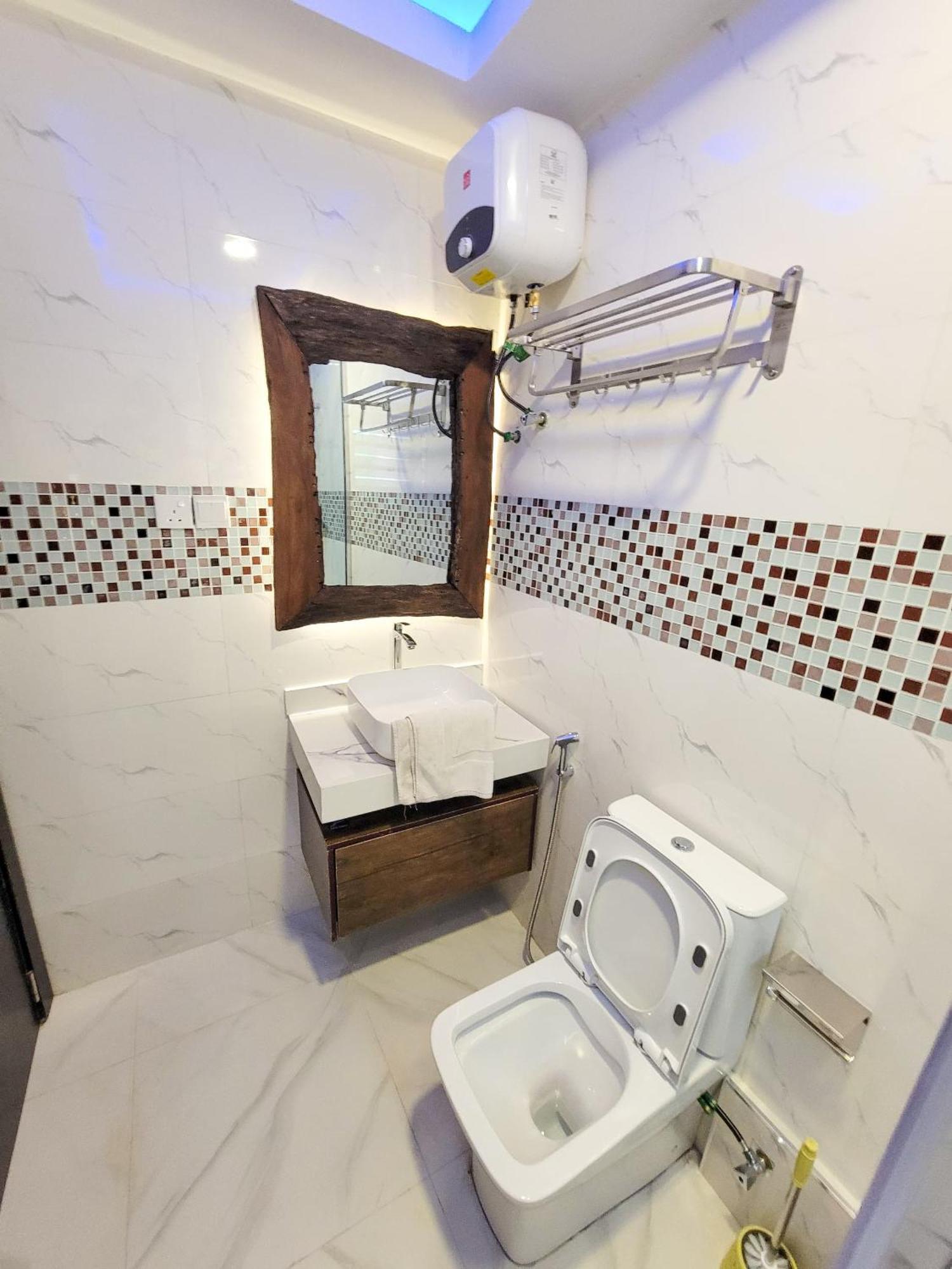 Presken K-One Hotel Ikeja Kültér fotó